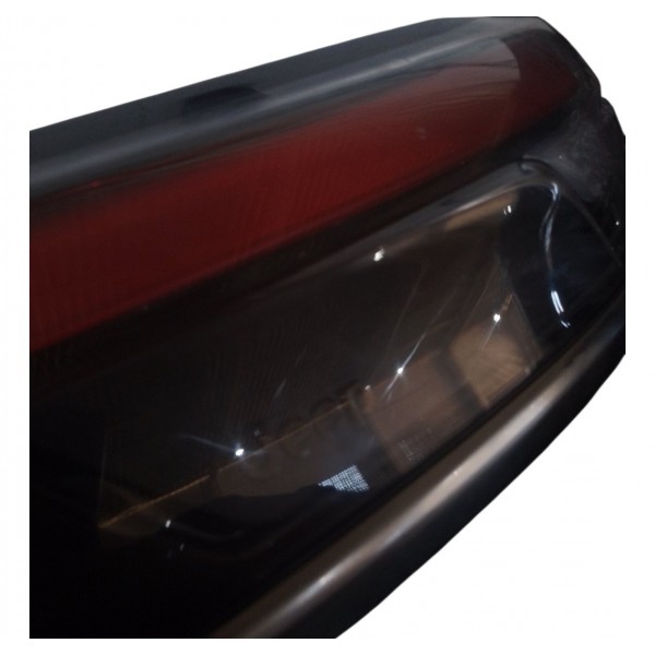 Lanterna Traseira Esquerda Jeep Commander 2022-2024