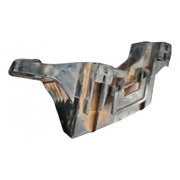 Guia Lanterna Traseira Esquerda Toyota Corolla Cross 2022-23