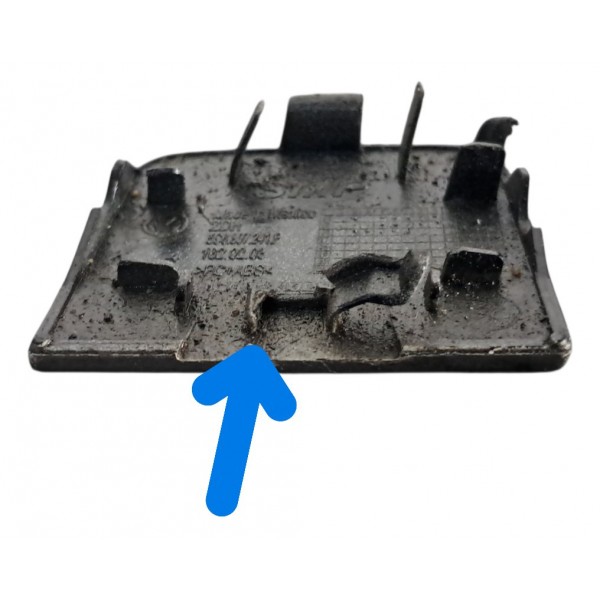 Tampa Reboque Parachoque Dianteiro Jetta 2015-2018