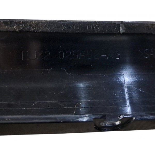 Friso Coluna Direita Parabrisa Evoque 2012 A 2016