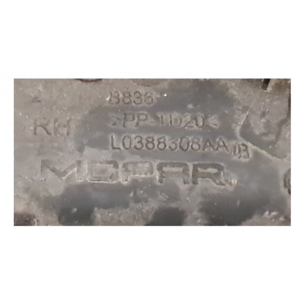 Moldura Banco Dianteiro Direito Toro 2018 A 2024