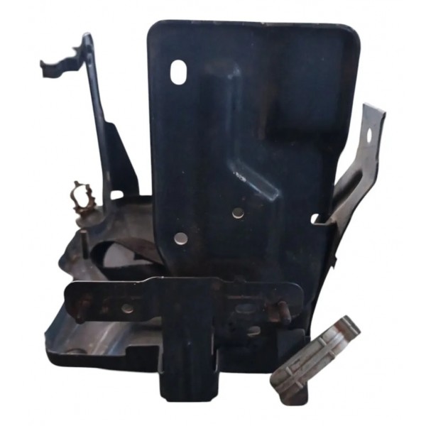 Suporte Caixa Bateria Fiat Toro 2023