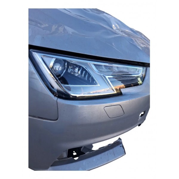 Farol Dianteiro Direito Audi A4 2.0 Gasolina Tfsi 2017 Direito/passageiro