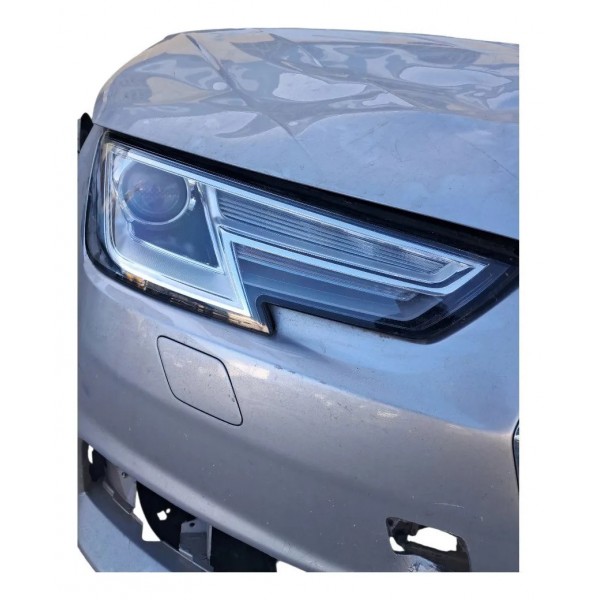 Farol Dianteiro Direito Audi A4 2.0 Gasolina Tfsi 2017 Direito/passageiro
