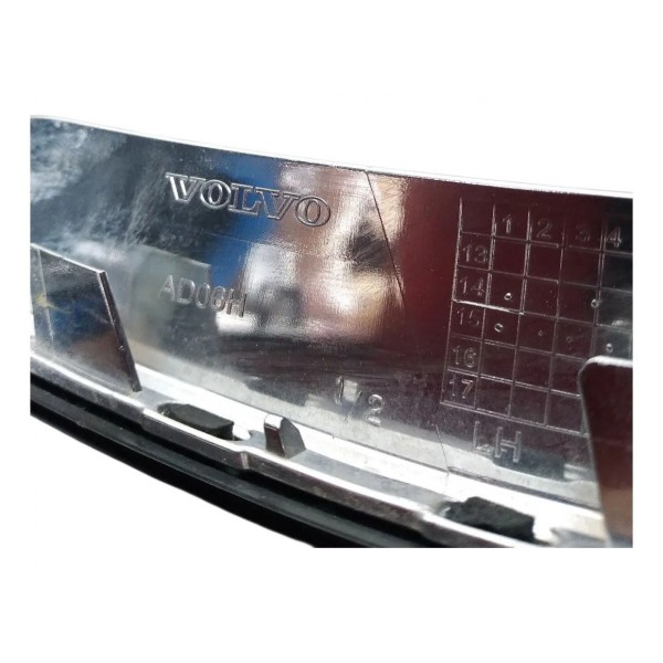 Moldura Difusor Ar Painel Esquerdo Volvo Xc60 2018 2022