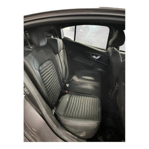 Bancos Traseiro Fiat Fastback Abarth T270 2022