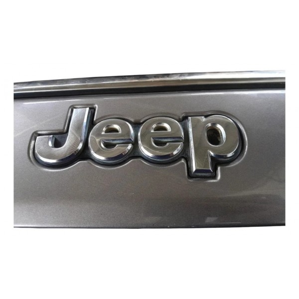 Aplique Porta-malas Jeep Compass 2018