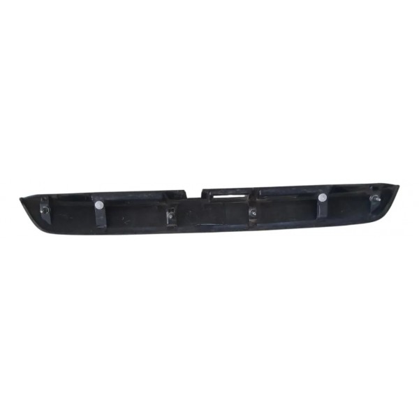 Moldura Placa Traseira Nissan Kicks 2018-2024