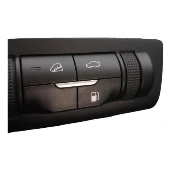 Botão Abertura Porta-malas Chery Tiggo 8 2023