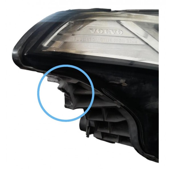 Farol Dianteiro Direito Led Volvo Xc90