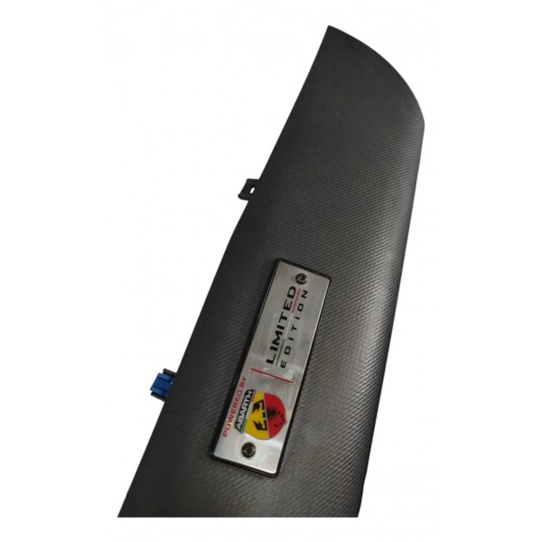 Moldura Direita Painel Fiat Fastback Abarth 2023 A 2025