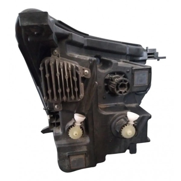 Farol Dianteiro Esquerdo Chevrolet Spin 2024 2025