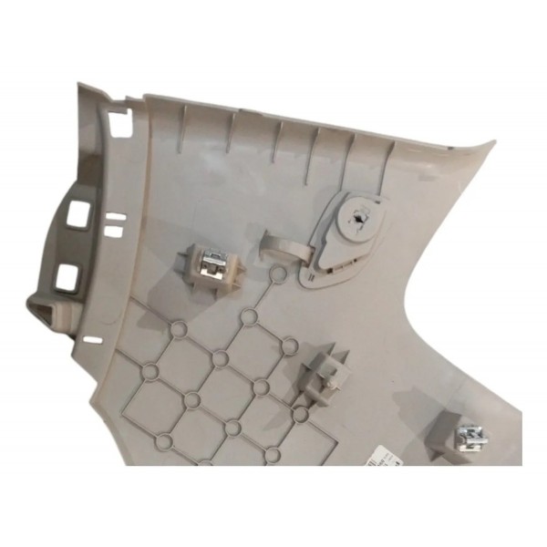 Moldura Coluna Traseira Esquerda Chevrolet Onix 2024