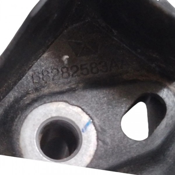 Suporte Sensor De Impacto Lado Esquerdo Jeep Compass 2016/21