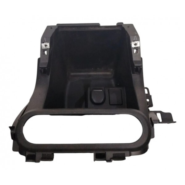 Moldura Console Central Nissan Kicks 2017 A 2024