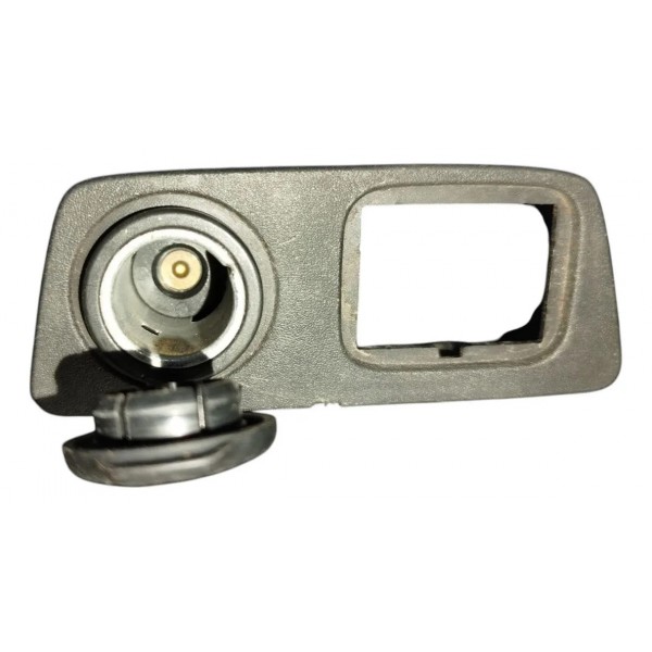Tomada 12v Gm Chevrolet Onix 2020 2021 2022 2023 2024