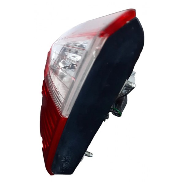 Lanterna Tampa Traseira Direita Original Hb20 2012 A 2019 Direito/passageiro Vermelho E Transparente