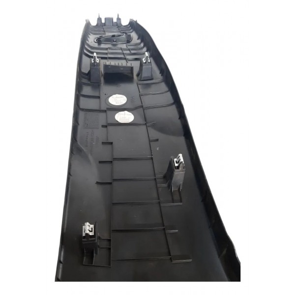 Moldura Central Lado Direito Onix 2020 A 2025