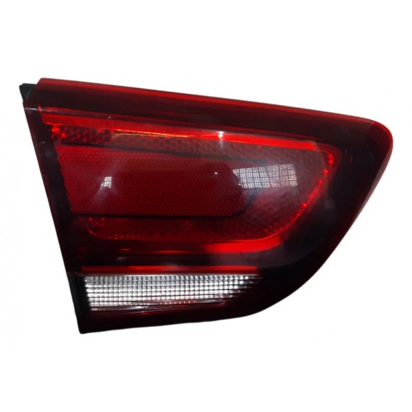 Lanterna Tampa Traseira Esquerda Chevrolet Cobalt 2017 Esquerdo/motorista Vermelho E Transparente
