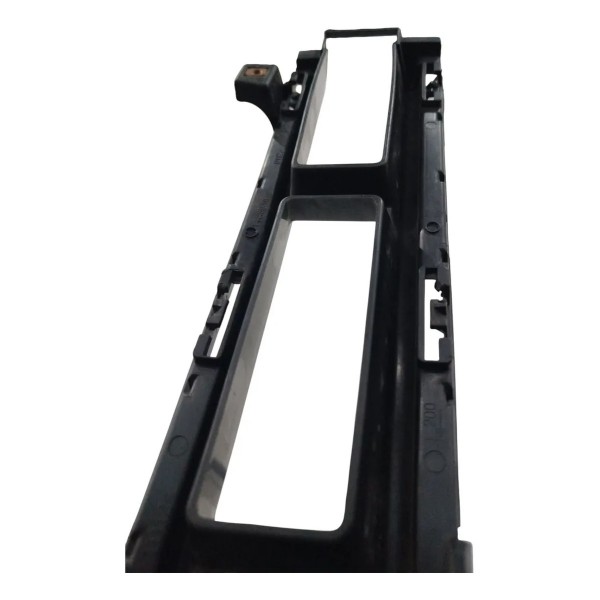 Grade Central Parachoque Jeep Compass 2023/2024 Detalhe