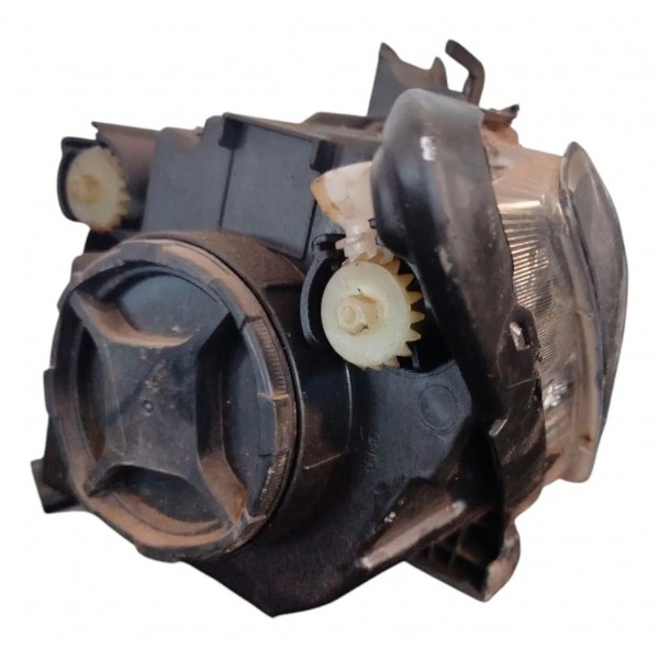 Farol Direito Chevrolet Tracker 2020 A 2023 Original Detalhe