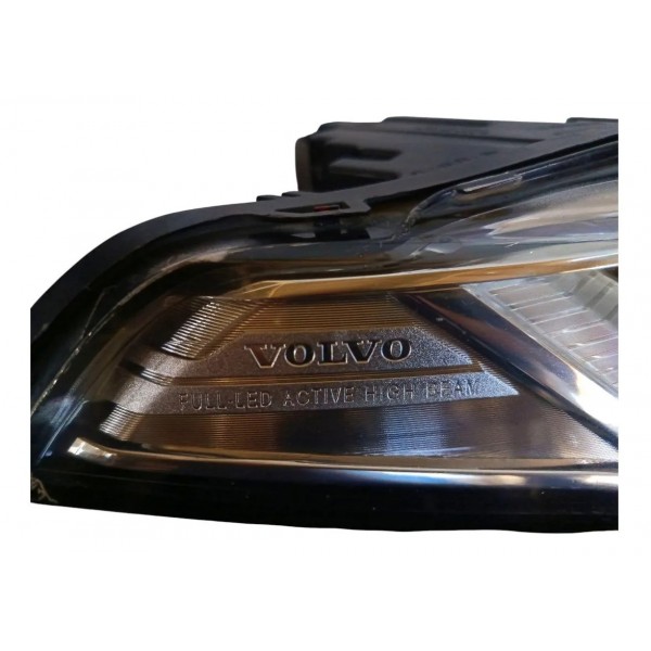 Farol Dianteira Direita Volvo Xc90 2018 2021