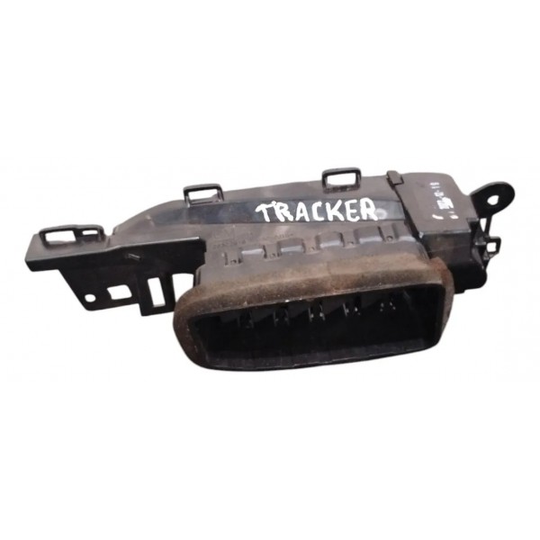 Difusor Saída Ar Painel Lado Direito Chevrolet Tracker 2024