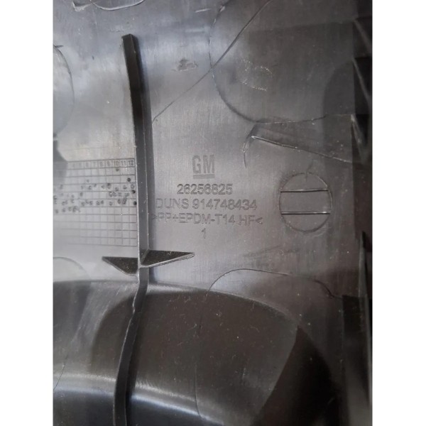 Acabamento Traseiro Console Chevrolet Tracker 1.0 2022-2024