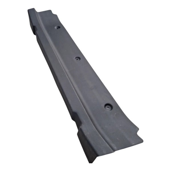 Acabamento Soleira Porta Malas Chevrolet Tracker 1.0 2022-24 Preto