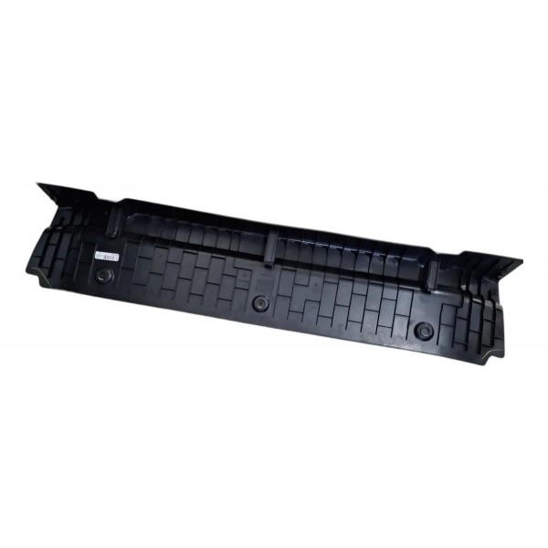 Acabamento Soleira Porta Malas Chevrolet Tracker 1.0 2022-24 Preto