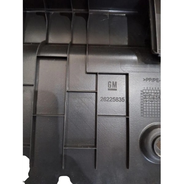 Acabamento Soleira Porta Malas Chevrolet Tracker 1.0 2022-24 Preto