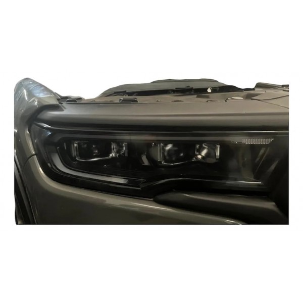 Farol Direito Ford Rampage 2023-2025 Direito/passageiro Direito/passageiro