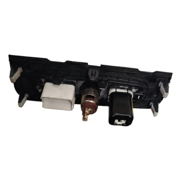 Entrada Usb E Tomada Com Moldura Original Creta 2022 2023