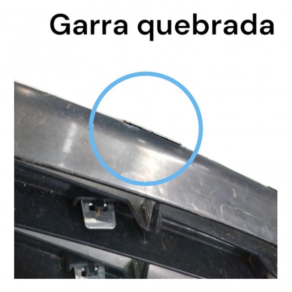 Grade Dianteira Toyota Corolla 2015 A 2017 Detalhe