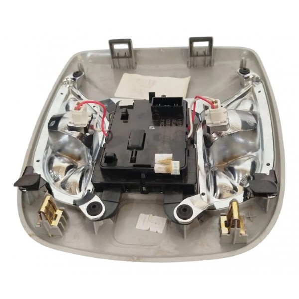 Luz De Teto Cortesia Jeep Compas 2016 A 2021 Original