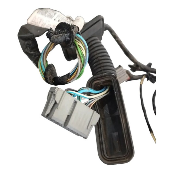 Chicote Porta Traseira Esquerda Chevrolet Onix 2021