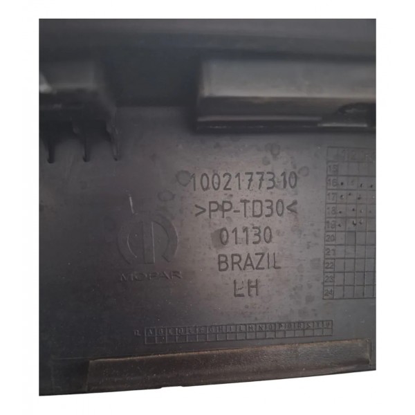 Soleira Tampa Traseira Esquerda Fiat Toro 2.0 2018 A 2020