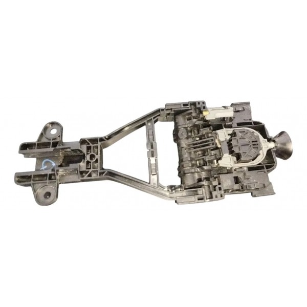 Suporte Maçaneta Traseira Direita Volvo V40 2008 A 2016 Traseira