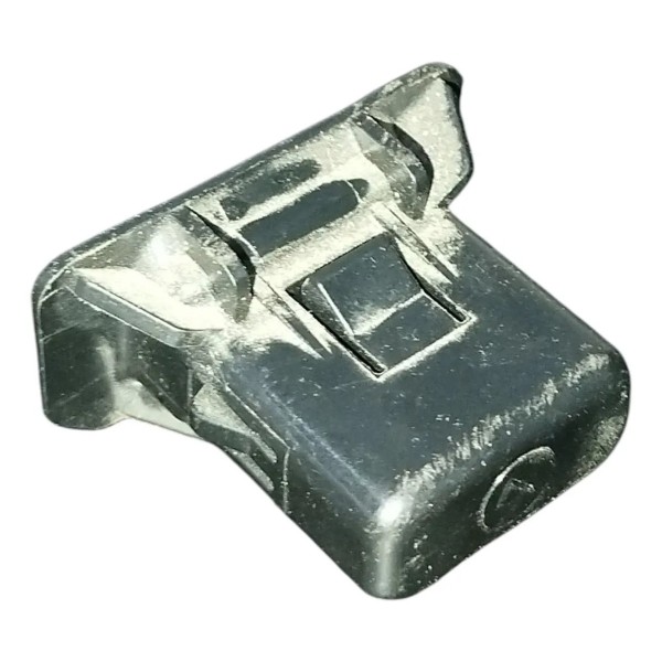 Moldura Guia Painel Instrumentos Gm Chevrolet Onix 2013/19