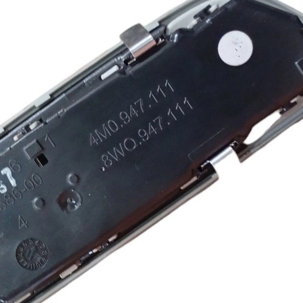 Luz De  Teto Cortesia Traseira Audi A5 A4 2017 2018