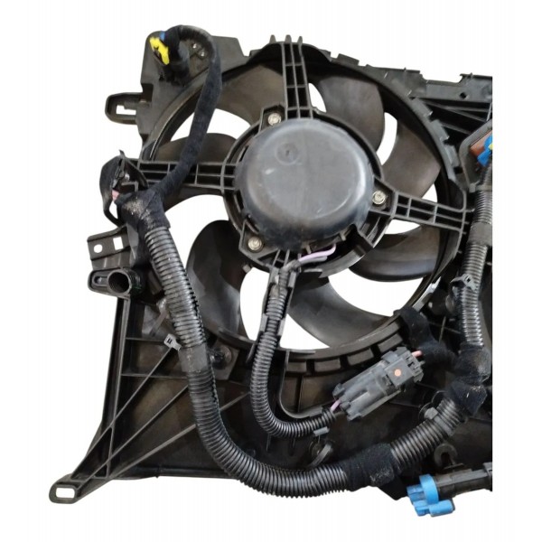 Eletroventilador Fiat Toro Freedom 2.0 4x4 16v 2016 A 2021