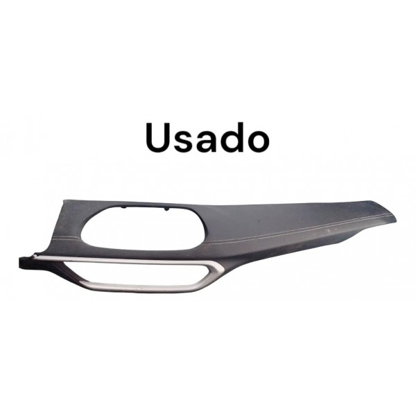 Moldura Central Painel Gm Chevrolet Tracker 2020 A 2024