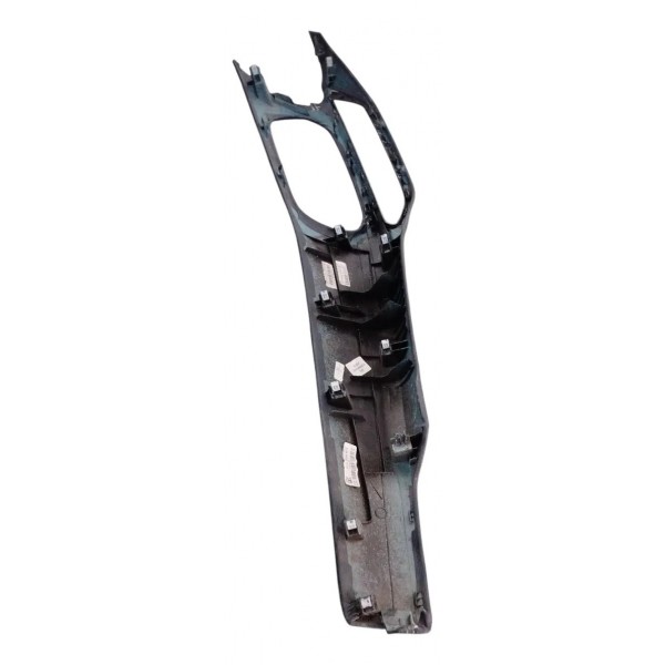 Moldura Central Painel Gm Chevrolet Tracker 2020 A 2024