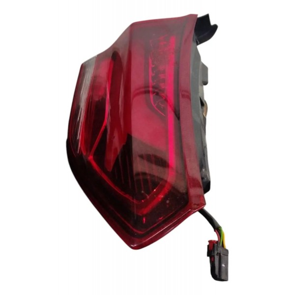 Lanterna Traseira Esquerda Gm Chevrolet Tracker 2020 A 2024 Ambos Lados Amarelo