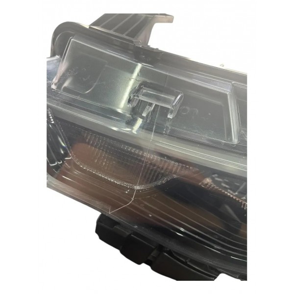 Farol Led Lado Esquerdo Fiat Fastback  2021 A 2025