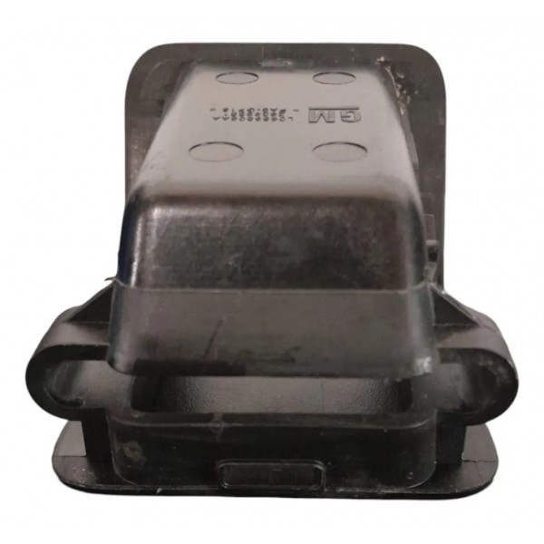 Tampa Isofix Trava Cadeira Chevrolet Tracker 2021 2023