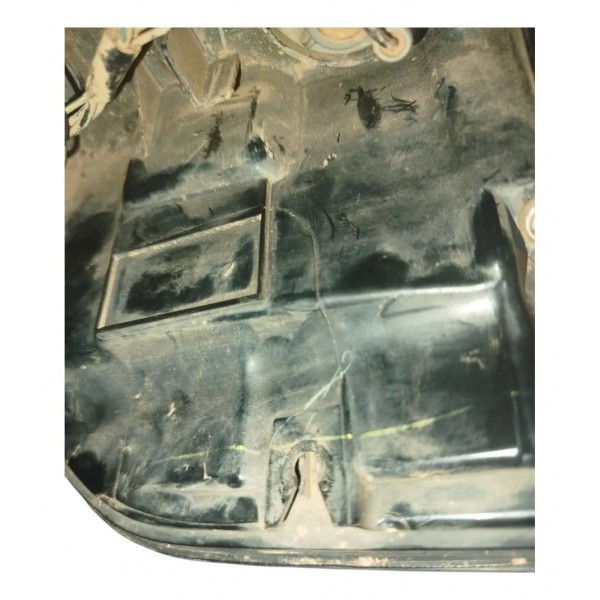 Lanterna Esquerda Mitsubishi L200 Triton 2023-2024