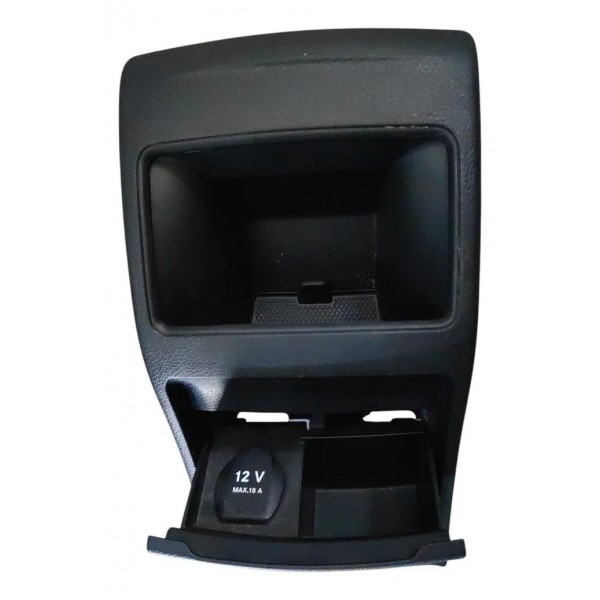 Moldura Console Central E Tomada 12v Mercedes Gla 200 2019