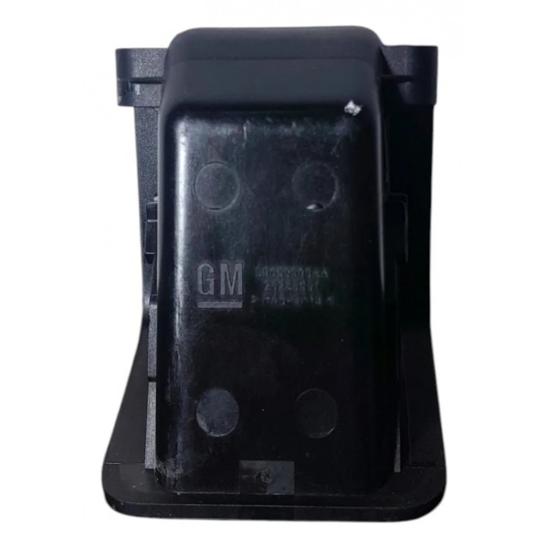 Tampa Isofix Trava Cadeira Chevrolet Tracker 2021 2023