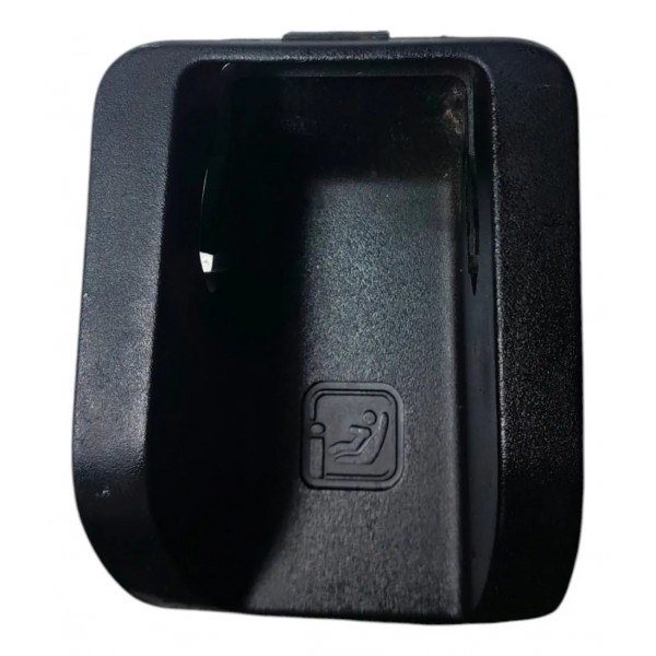 Tampa Isofix Trava Cadeira Chevrolet Tracker 2021 2023